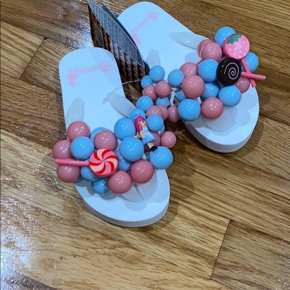 ✨NEW✨ Bubble Flop Kids Sandals - Picture 3 of 9